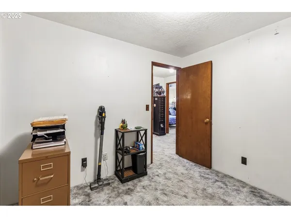 $435,000 | 2100 Boyer Road, Riddle, OR 97469