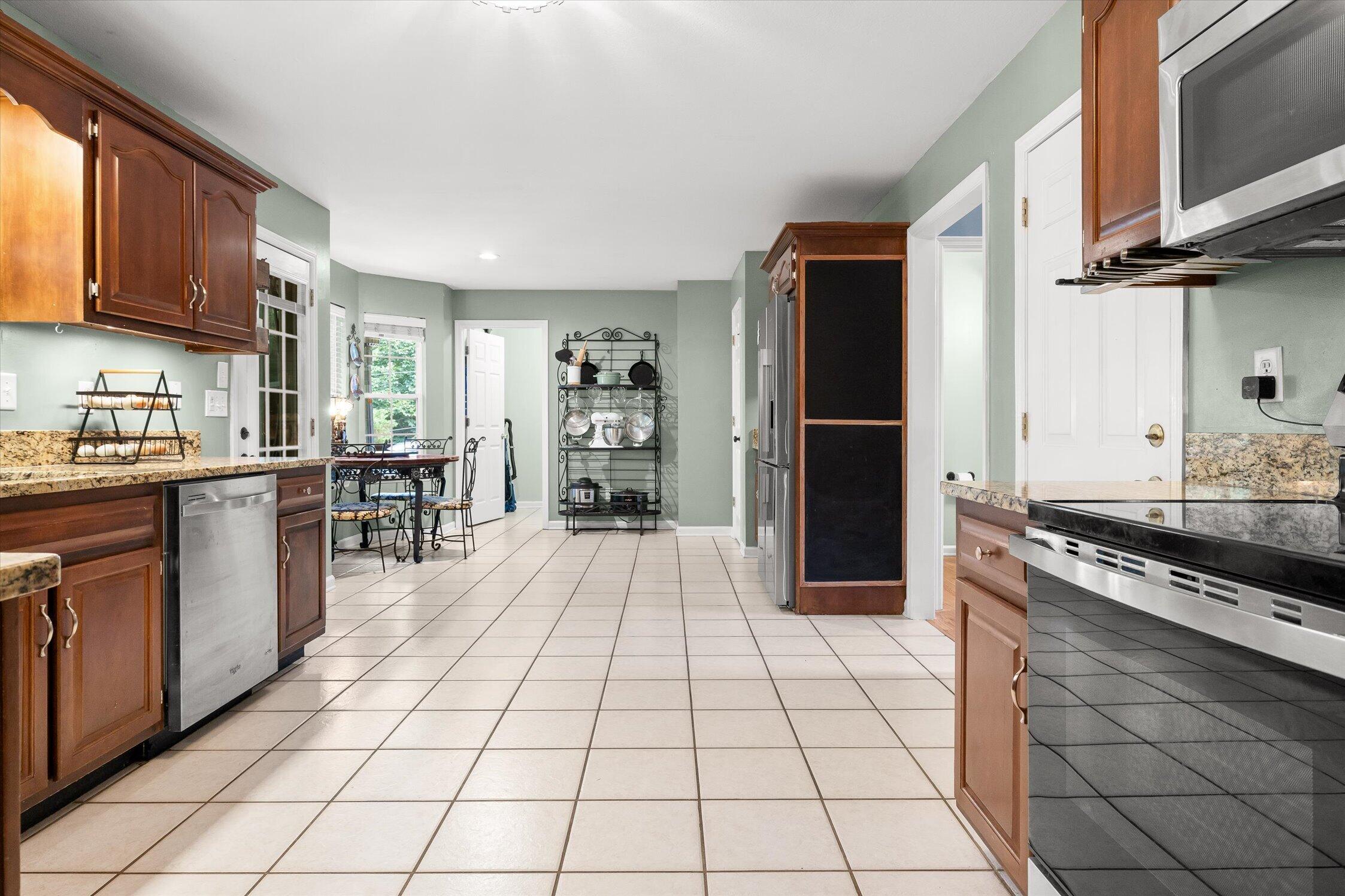 1011 Clift Cave Road Soddy-Daisy, TN 37379 - Photo 20 of 89 70-1011 Clift Cave-34
