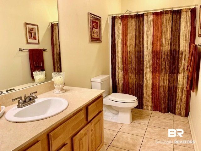 8540 Wolf Bay Lane Foley, AL 36535 - Photo 27 of 43 Second bath