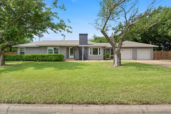 $215,000 | 1516 East Peyton Street, Sherman, TX 75090