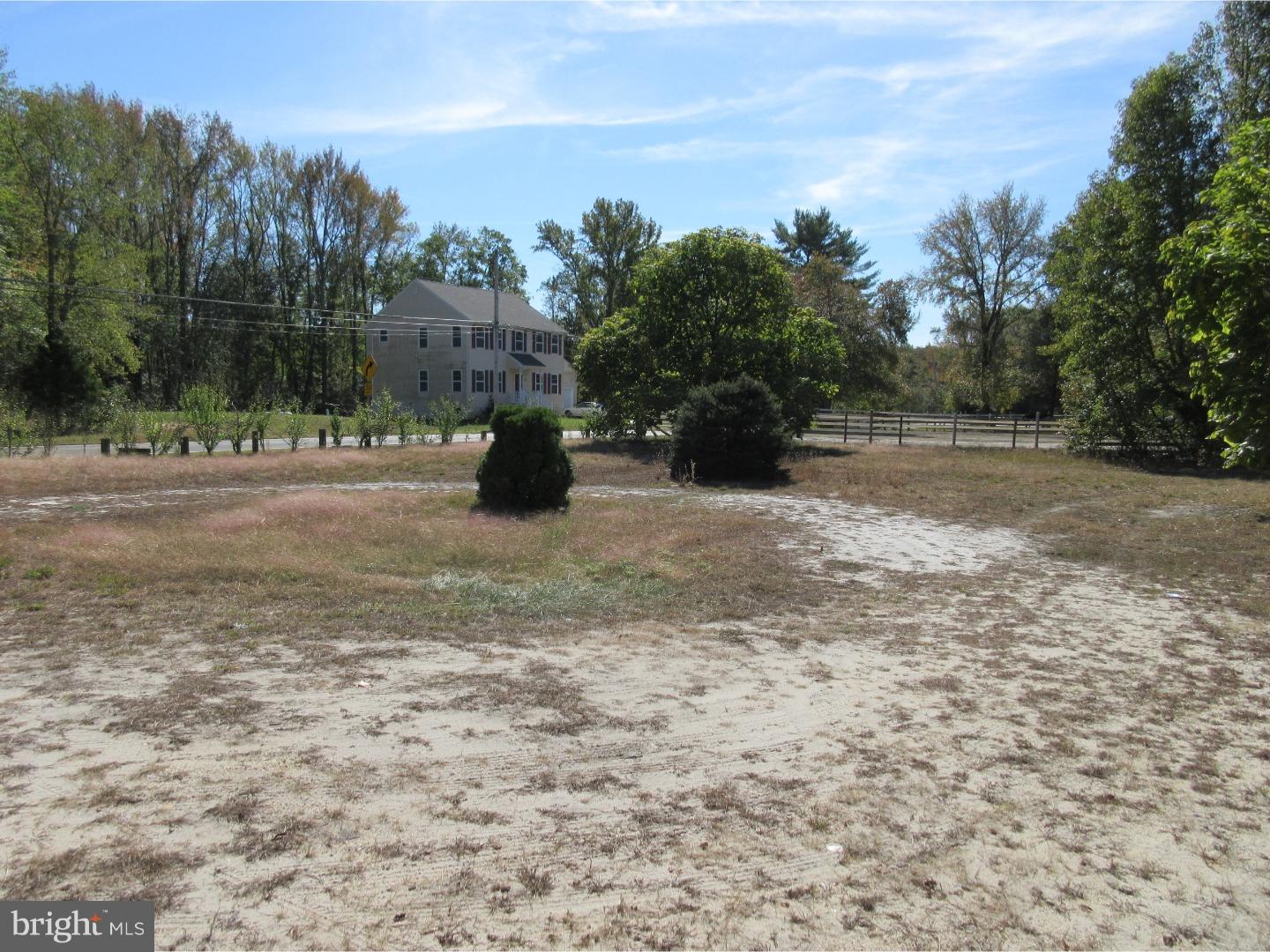 370 Tomlinson Mill Road Marlton, NJ 08053 - Photo 6 of 6 Side Yard