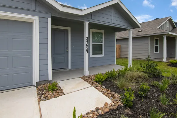 $2,040 | 25653 Rose Creek Drive, Cleveland, TX 77328