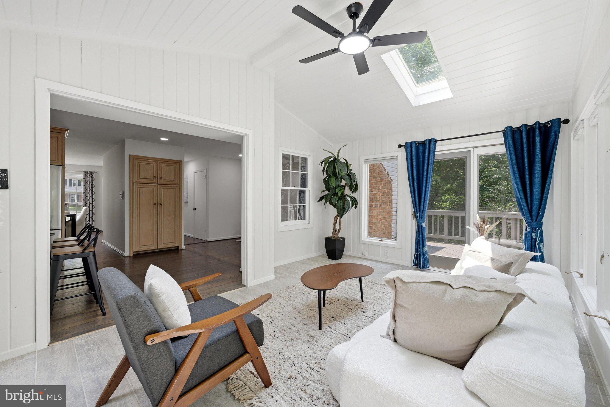 7202 Sampal Place Springfield, VA 22153 - Photo 6 of 44 Sun Room