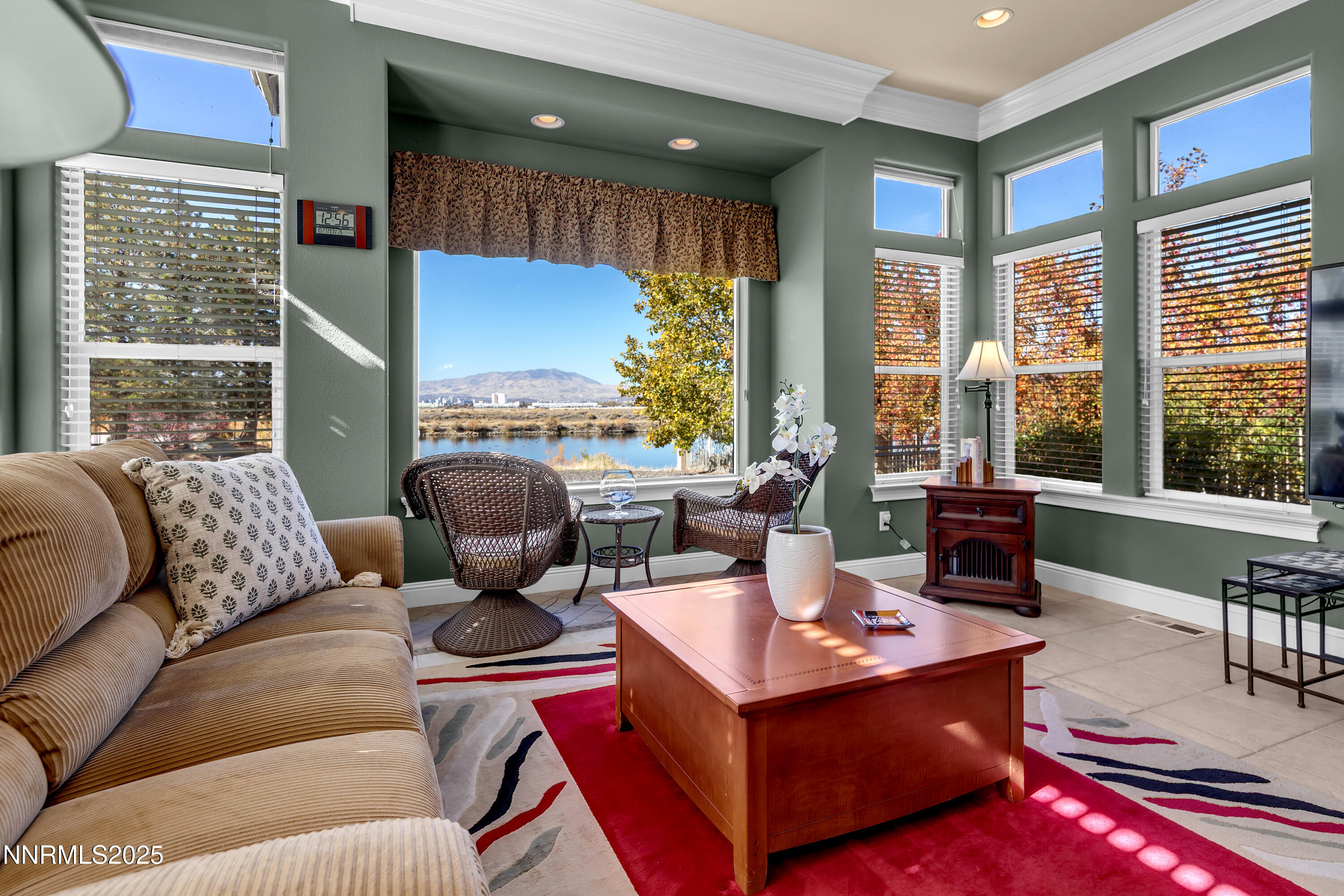 1860 Hidden Meadows Drive Reno, NV 89502 - Photo 13 of 34 HiddenMeadows1860-026