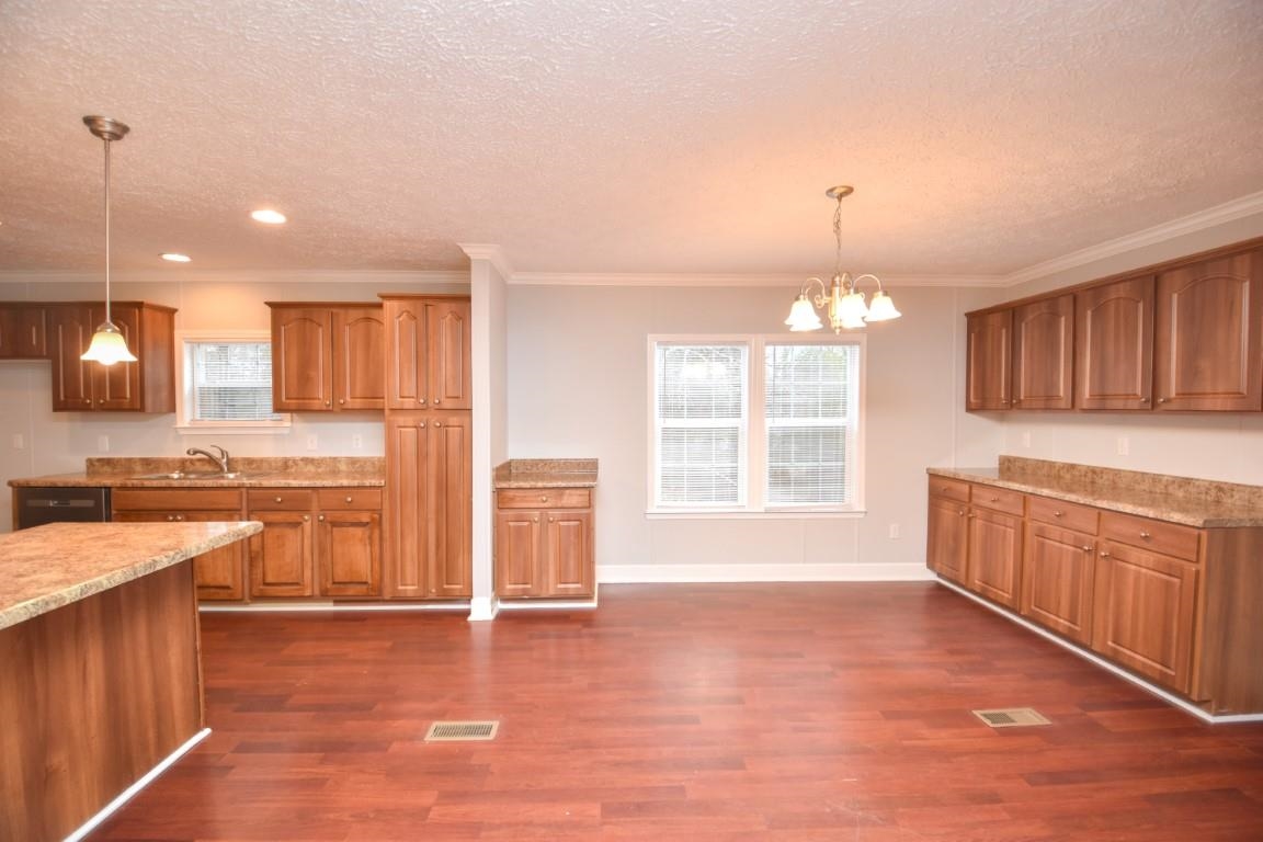 182 Berry Drive Gaffney, SC 29340 - Photo 12 of 29