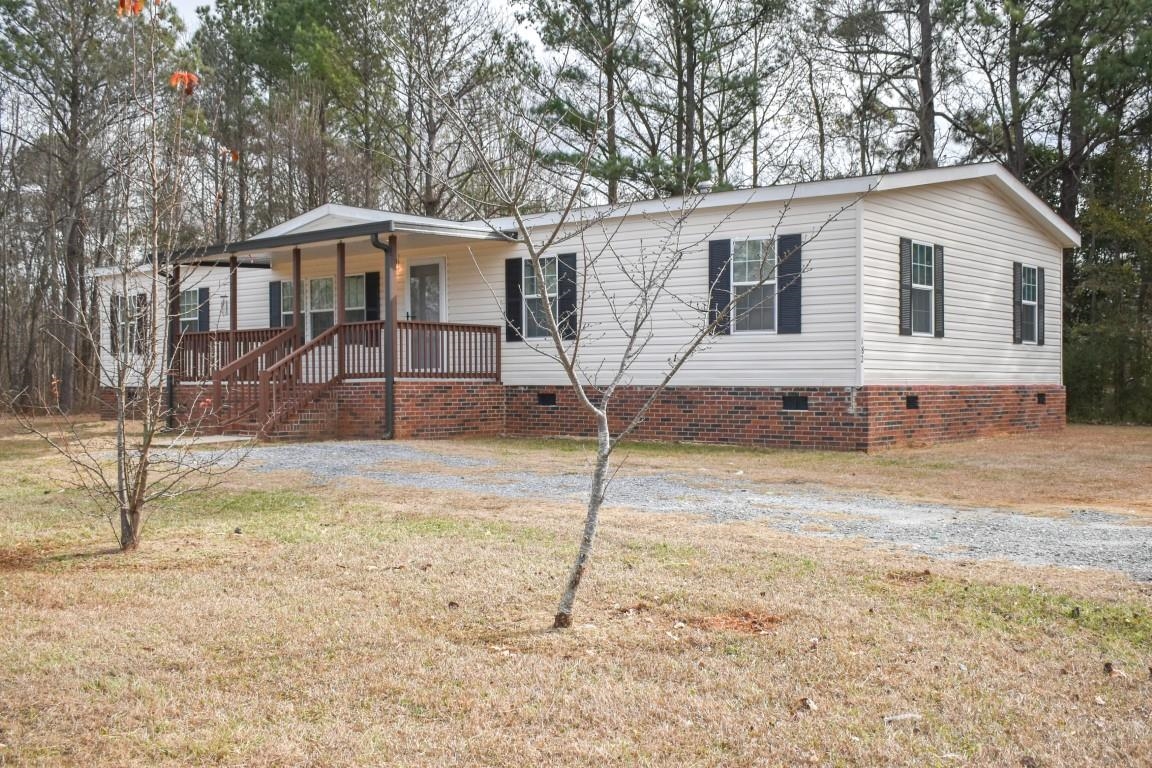 182 Berry Drive Gaffney, SC 29340 - Photo 2 of 29