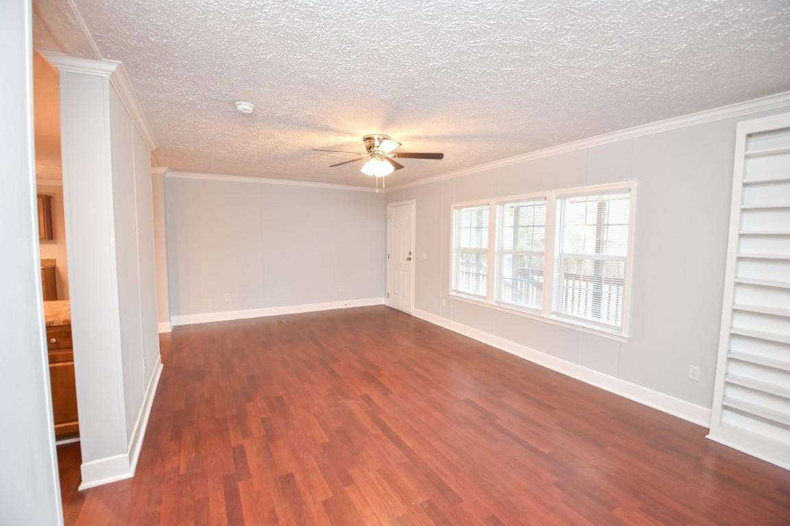 182 Berry Drive Gaffney, SC 29340 - Photo 4 of 29
