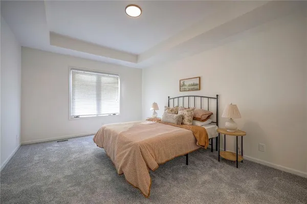 $399,900 | 9415 West 122nd Street, Overland Park, KS 66213