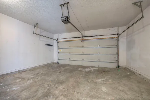 $399,900 | 9415 West 122nd Street, Overland Park, KS 66213