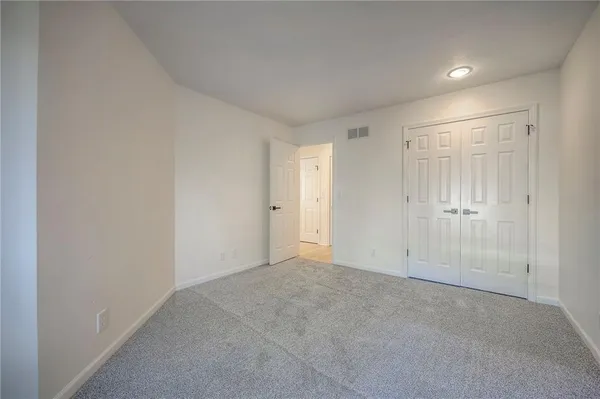 $399,900 | 9415 West 122nd Street, Overland Park, KS 66213