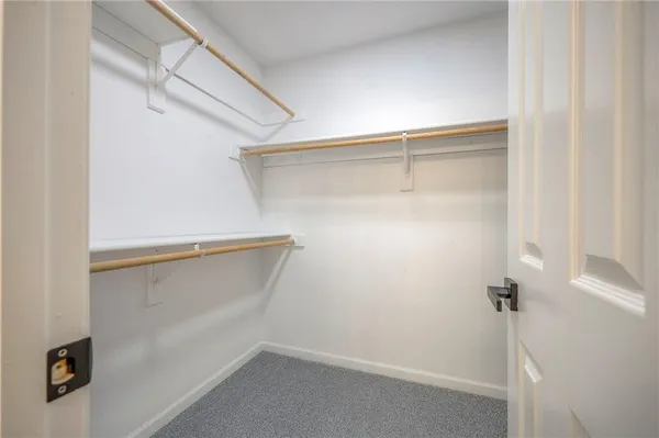 $399,900 | 9415 West 122nd Street, Overland Park, KS 66213