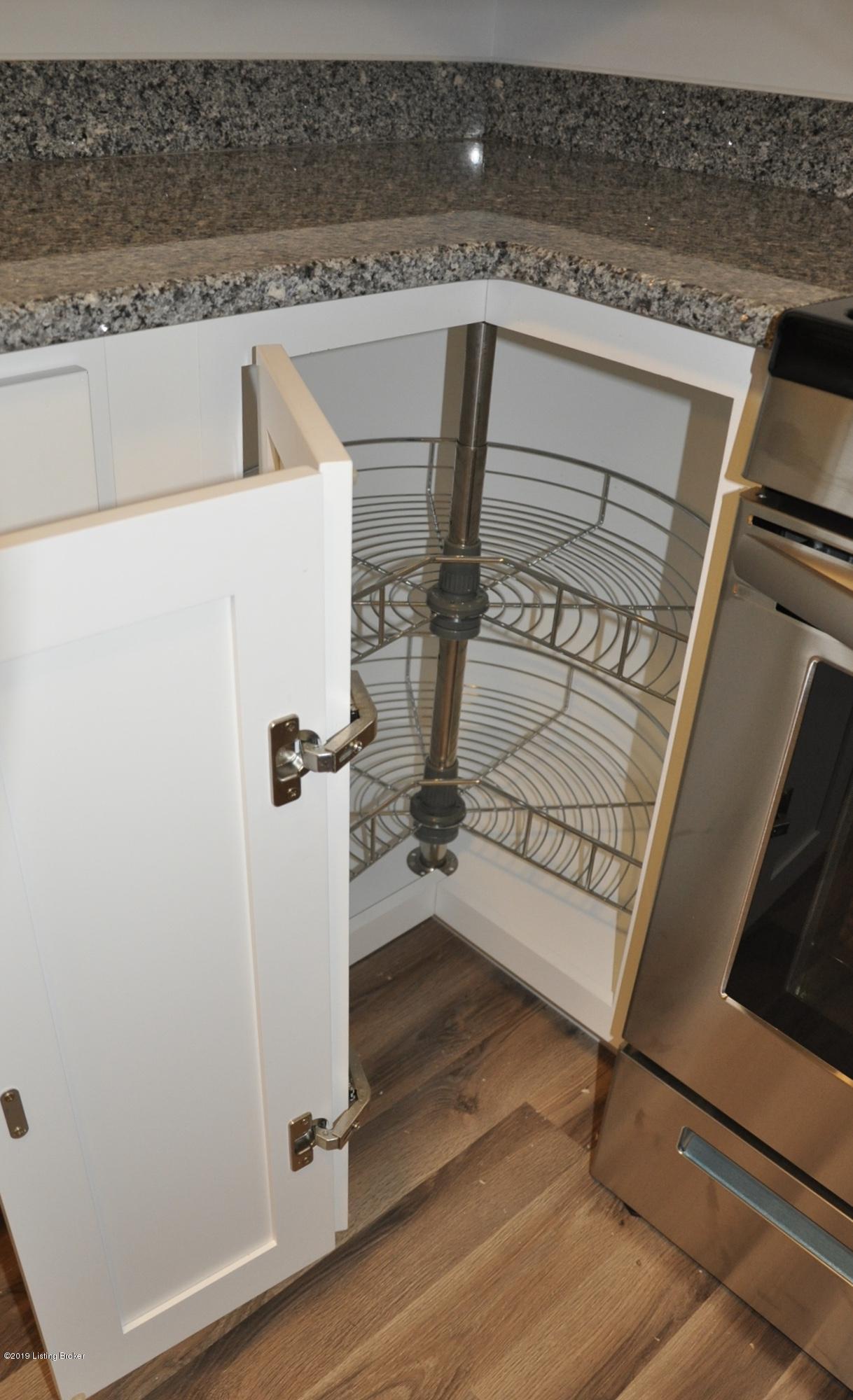 6512 Delton Road Louisville, KY 40258 - Photo 15 of 35 lazy susan