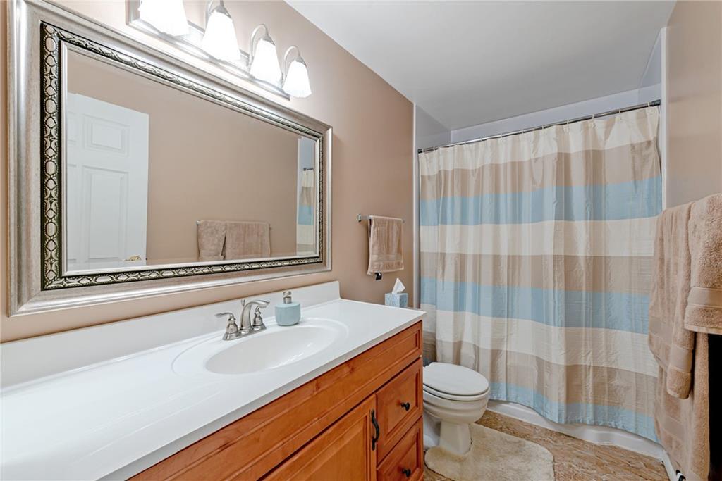 2309 Firethorn Road Bridgeville, PA 15017 - Photo 16 of 22 Gallery Image 16