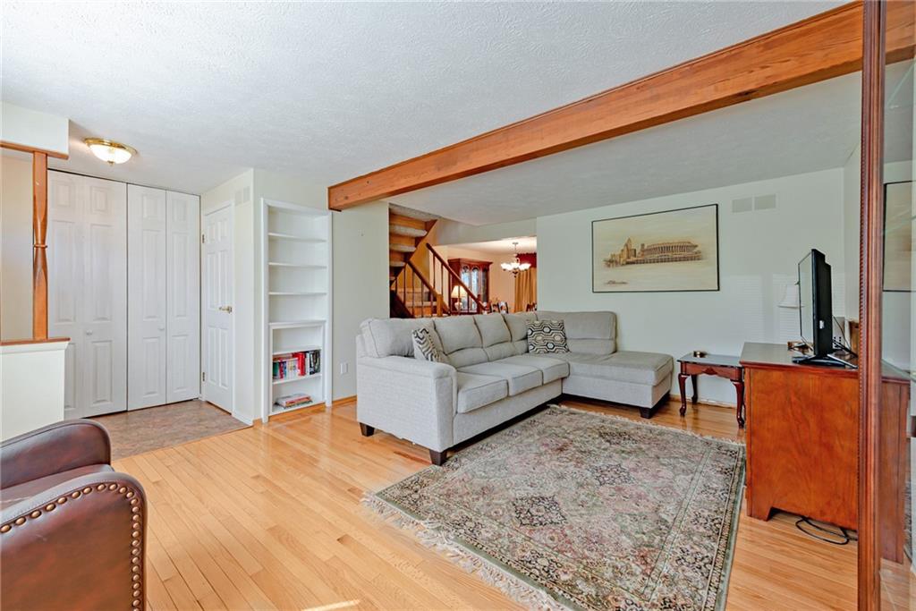 2309 Firethorn Road Bridgeville, PA 15017 - Photo 4 of 22 Gallery Image 4