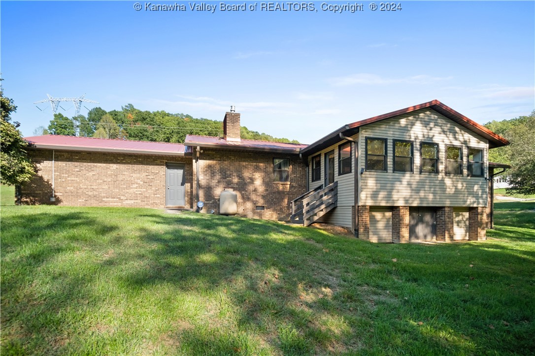 1322 Scott Depot Road Scott Depot, WV 25560 - Photo 32 of 40 Gallery Image 32