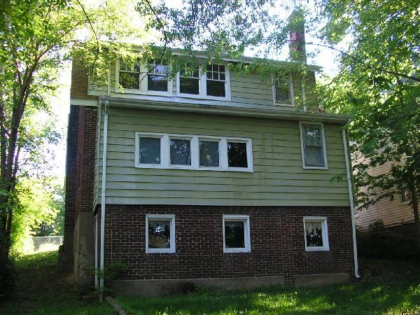 1822 Rorer Avenue Southwest Roanoke, VA 24016 - Photo 2 of 3 rear view