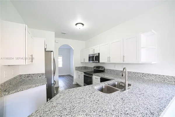 $3,200 | 10270 Southwest 225th Lane, Cutler Bay, FL 33190