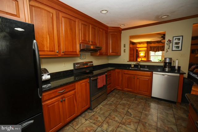 1740 Fairmount Road Hampstead, MD 21074 - Photo 5 of 69