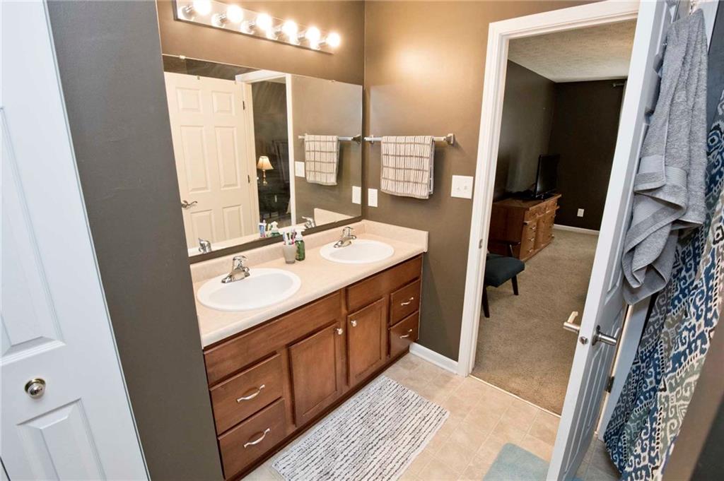 12859 Touchdown Drive Fishers, IN 46037 - Photo 17 of 31 Gallery Image 17
