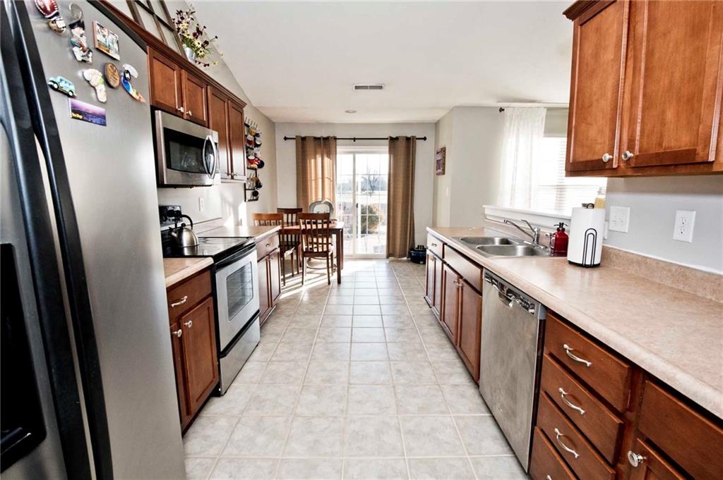12859 Touchdown Drive Fishers, IN 46037 - Photo 9 of 31 Gallery Image 9