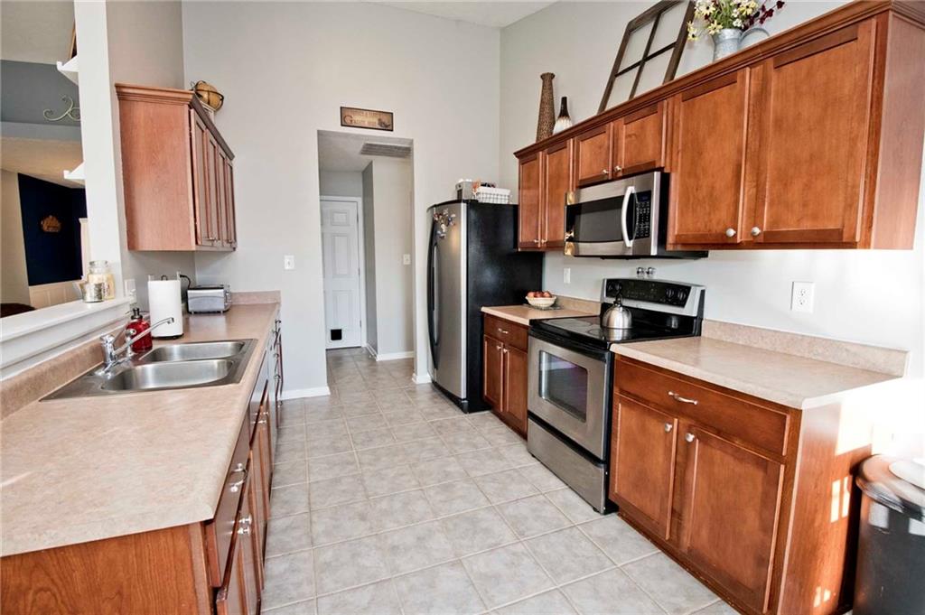 12859 Touchdown Drive Fishers, IN 46037 - Photo 10 of 31 Gallery Image 10