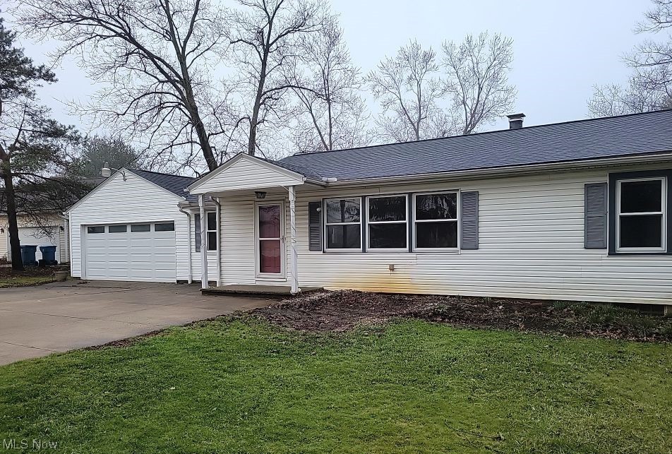 7054 Darrow Road Hudson, OH 44236 - Photo 2 of 10 Gallery Image 2
