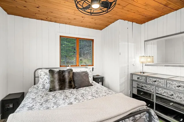 $375,000 | 19 Reed Drive, Silver Bay, MN 55614