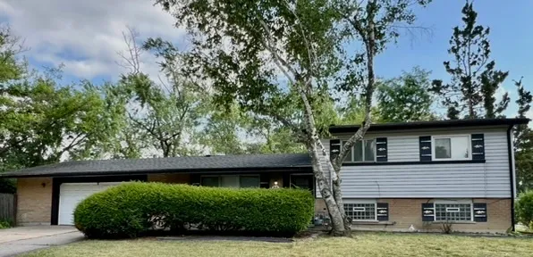 $174,000 | 315 Illinois Street, Park Forest, IL 60466