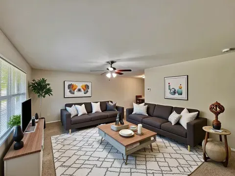 $174,000 | 315 Illinois Street, Park Forest, IL 60466