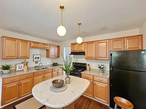 $174,000 | 315 Illinois Street, Park Forest, IL 60466