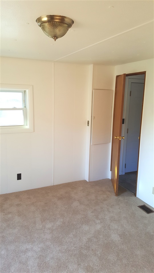 1 Rudman Drive Rochester, NH 03839 - Photo 15 of 18