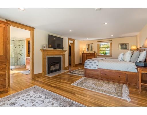 1 Lanthorn Lane Beverly, MA 01915 - Photo 9 of 24