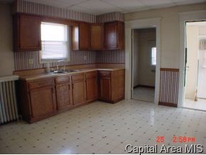 1110 North Bond Street Springfield, IL 62702 - Photo 4 of 6