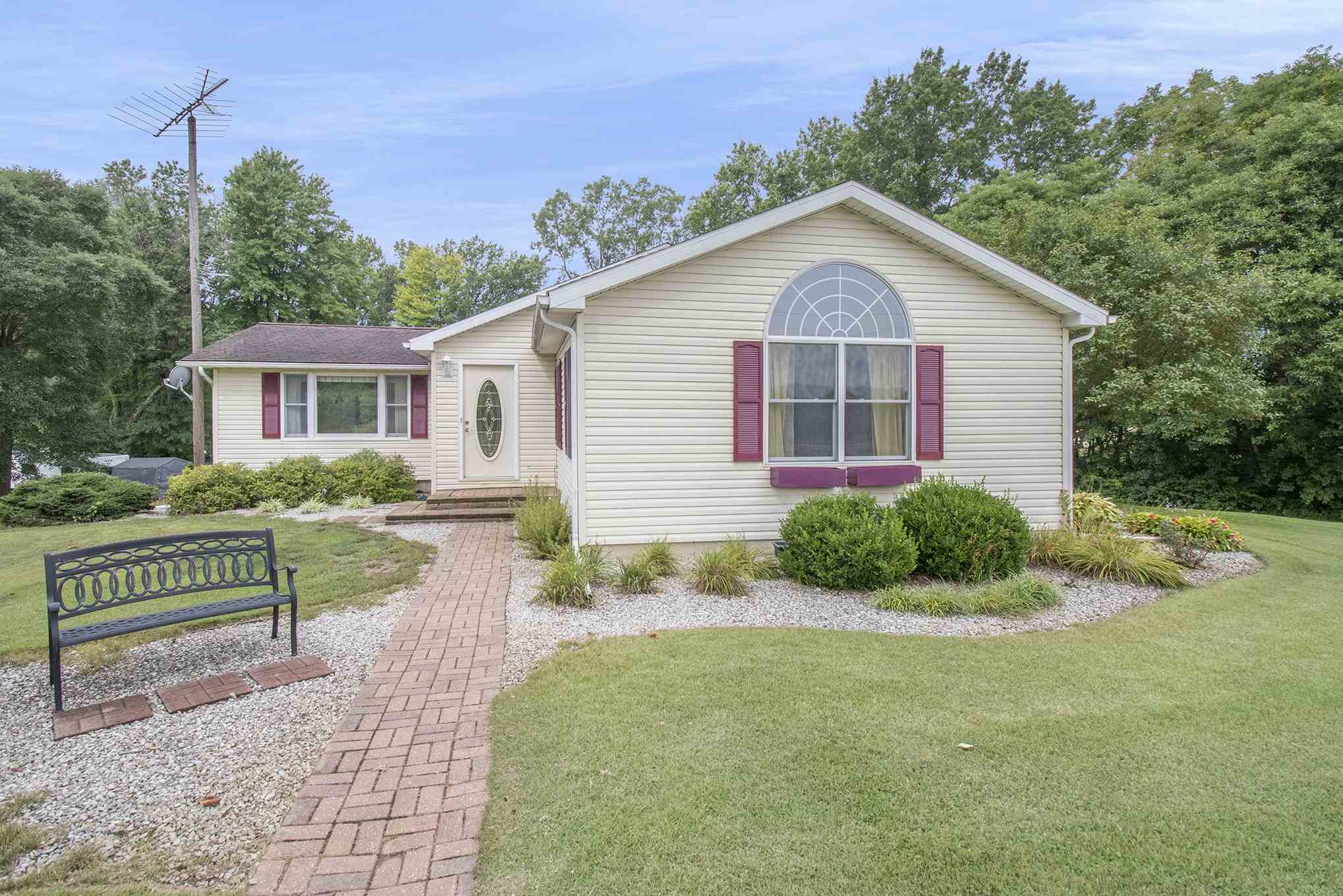 11084 Redwood Road Plymouth, IN 46563 - Photo 1 of 32 Gallery Image 1