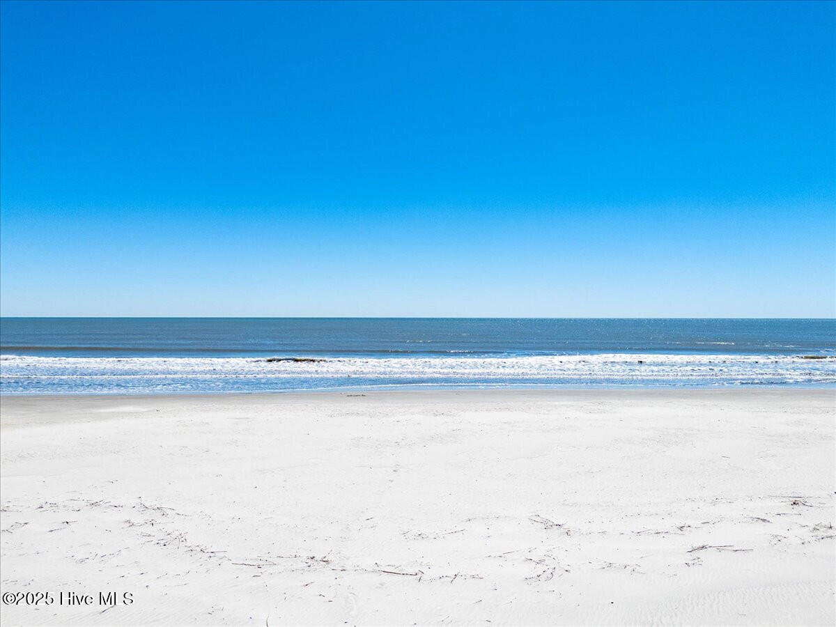 425 Dolphin Street Sunset Beach, NC 28468 - Photo 11 of 16 11) 54302-67ddc9aa4b008