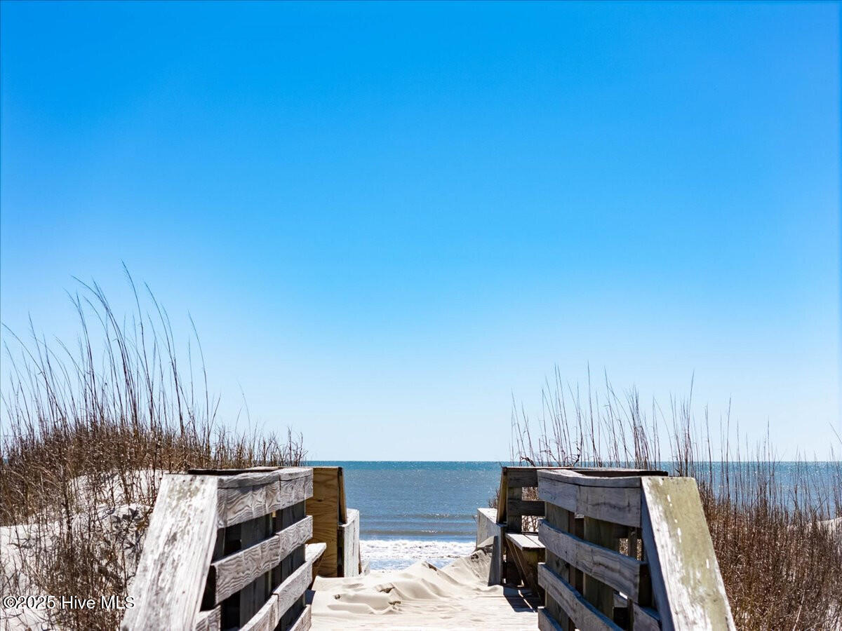 425 Dolphin Street Sunset Beach, NC 28468 - Photo 12 of 16 12) 54302-67ddc9b49e500