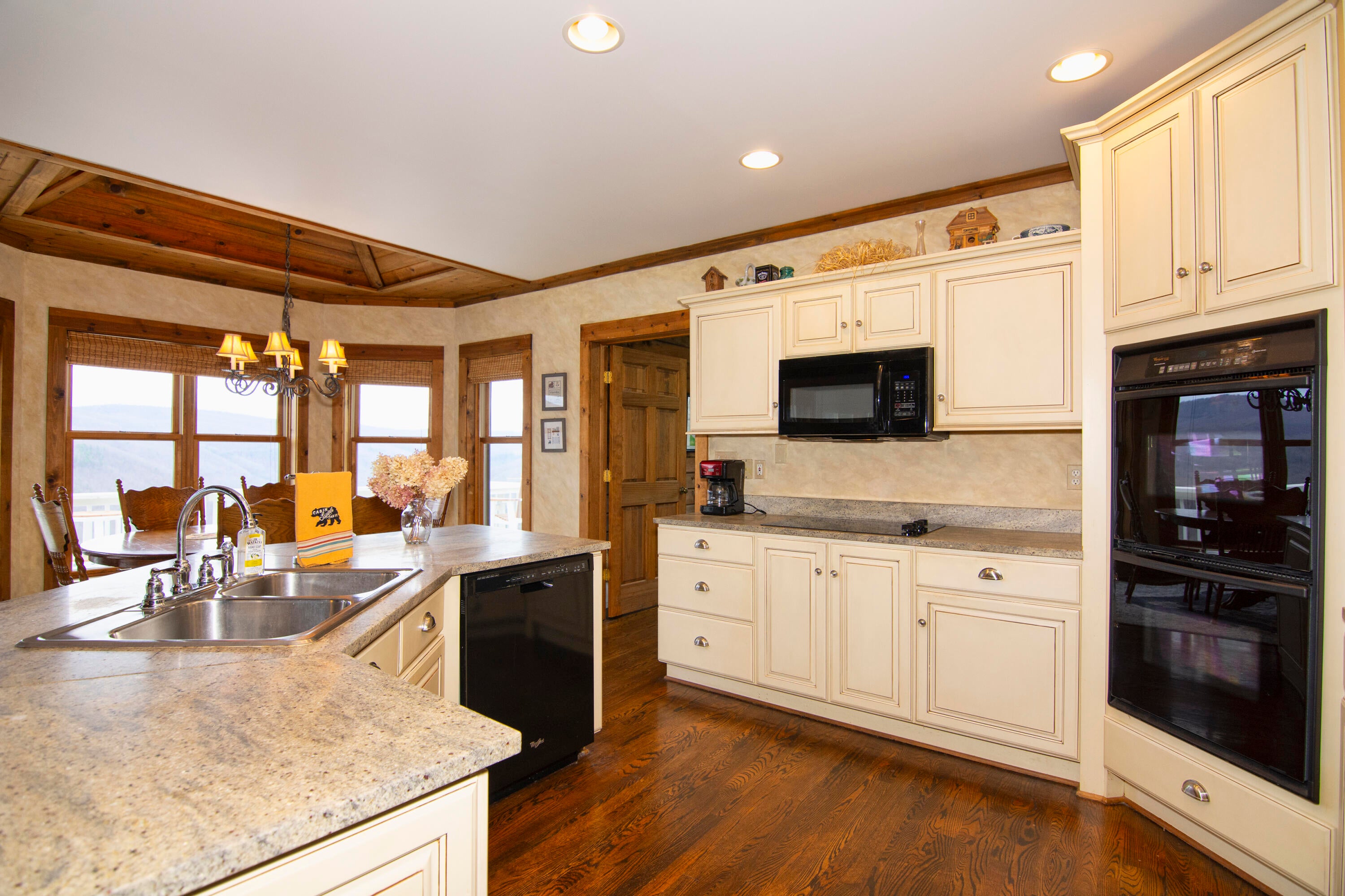 818 Anthony Ridge Road Frankford, WV 24938 - Photo 25 of 88 Gallery Image 25