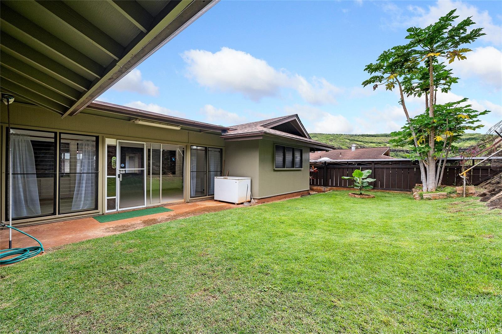 4758 Likini Street Honolulu, HI 96818 - Photo 20 of 25