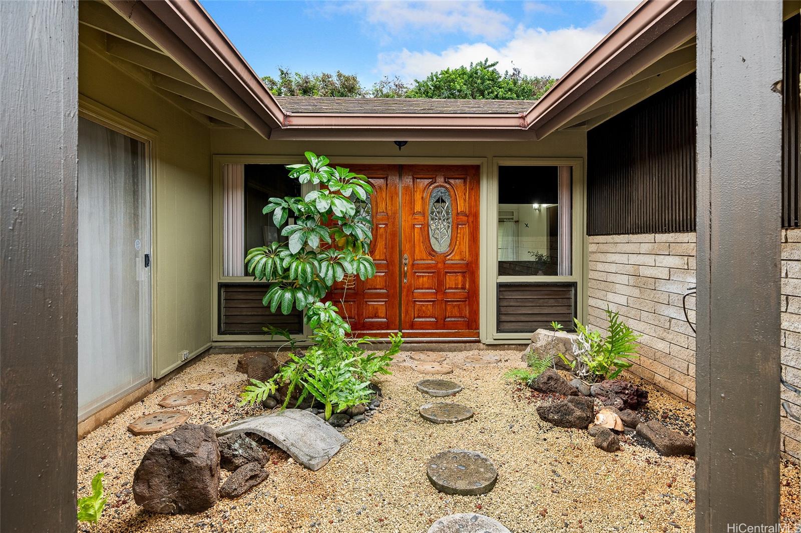 4758 Likini Street Honolulu, HI 96818 - Photo 22 of 25