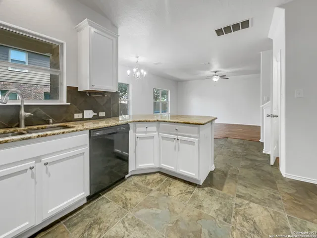 $255,000 | 204 Bridle Bend, Cibolo, TX 78108