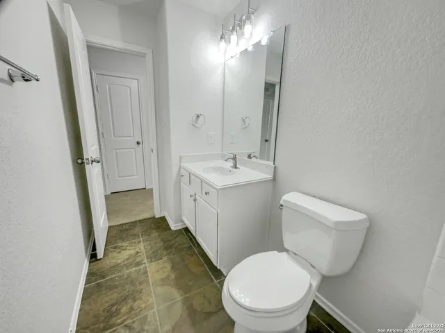 $255,000 | 204 Bridle Bend, Cibolo, TX 78108