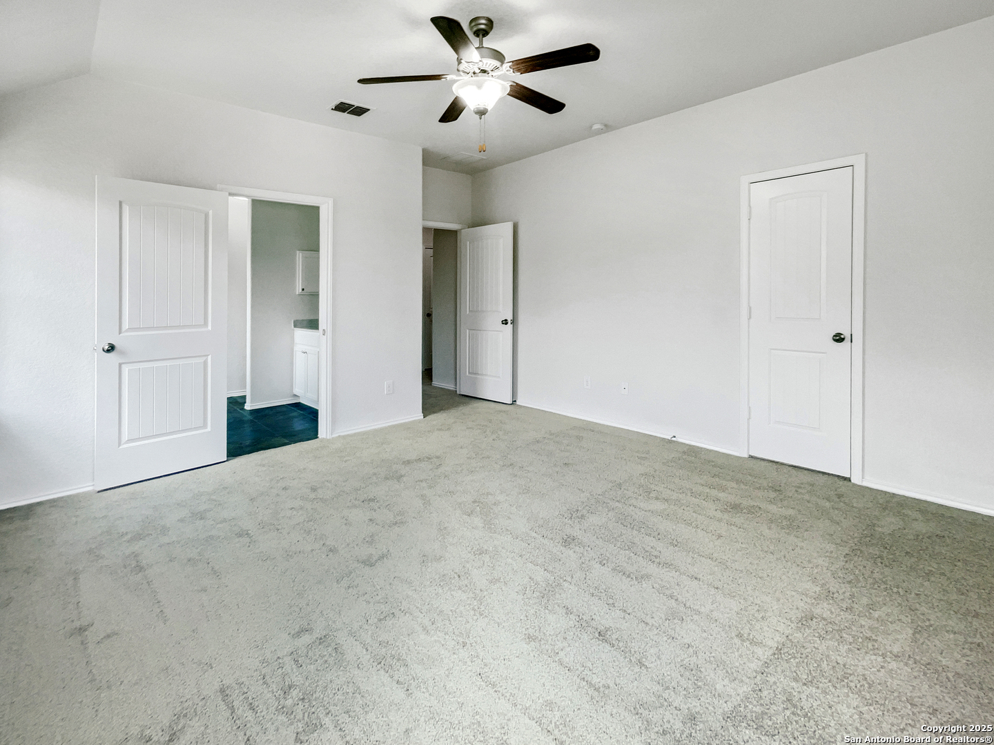 204 Bridle Bend Cibolo, TX 78108 - Photo 17 of 19