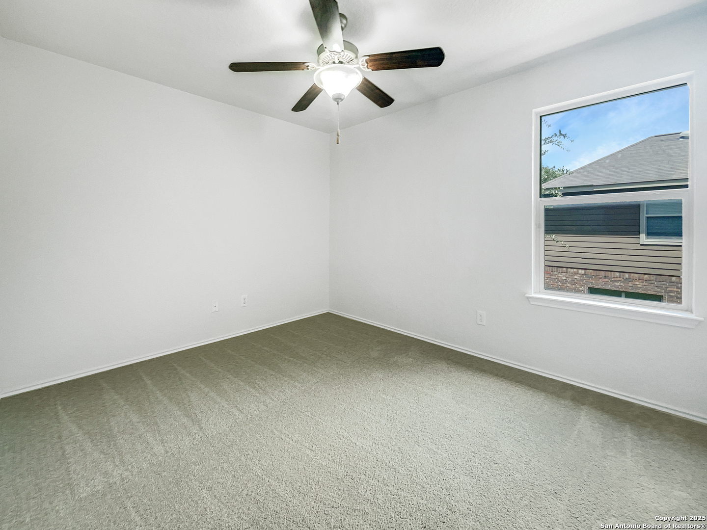 204 Bridle Bend Cibolo, TX 78108 - Photo 5 of 19