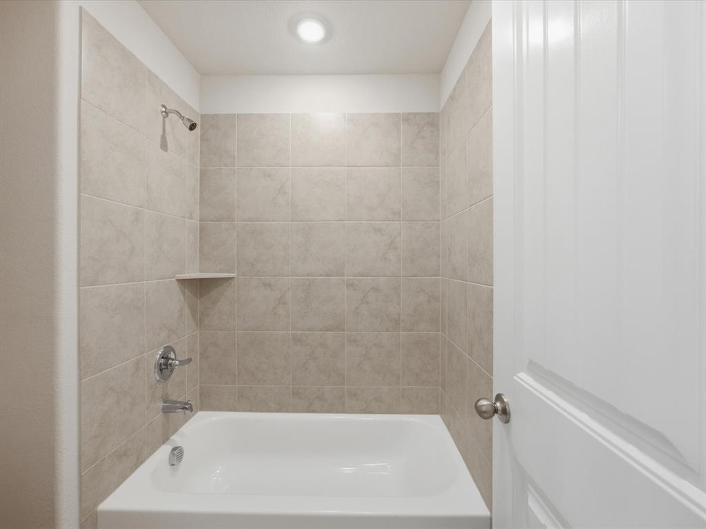 812 Taliaferro Trail Springtown, TX 76082 - Photo 26 of 33
