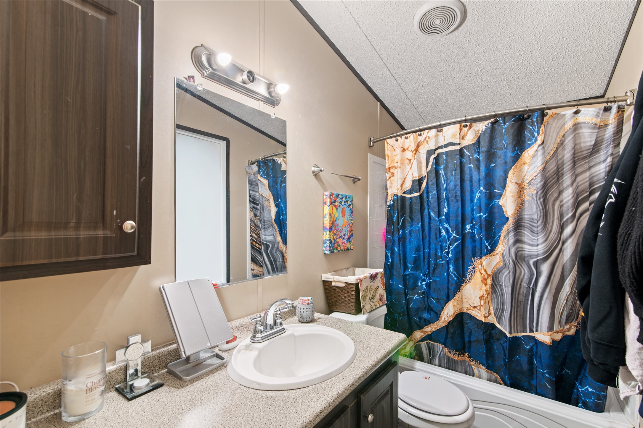 1014 23rd Street Dickinson, TX 77539 - Photo 14 of 28
