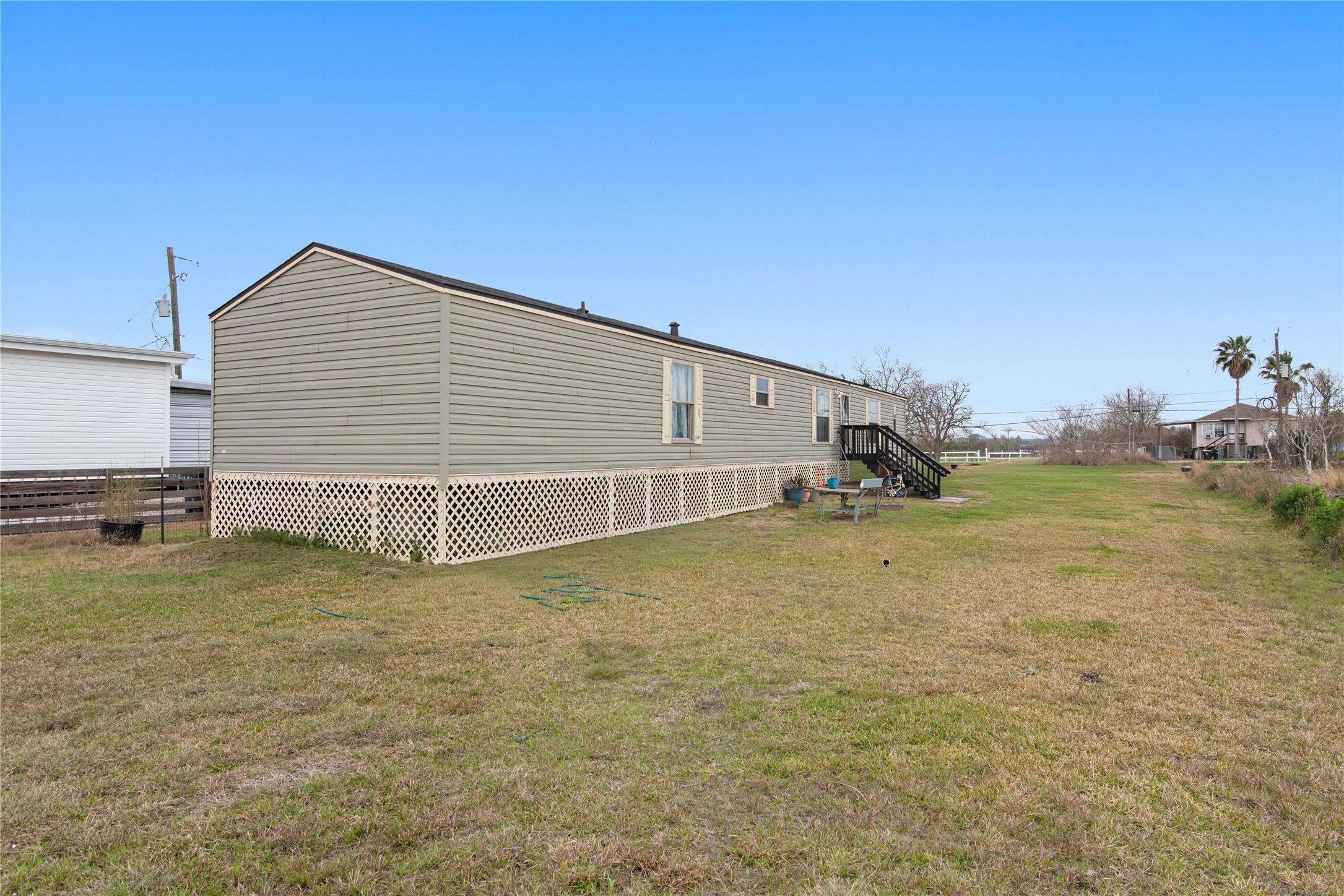 1014 23rd Street Dickinson, TX 77539 - Photo 7 of 28