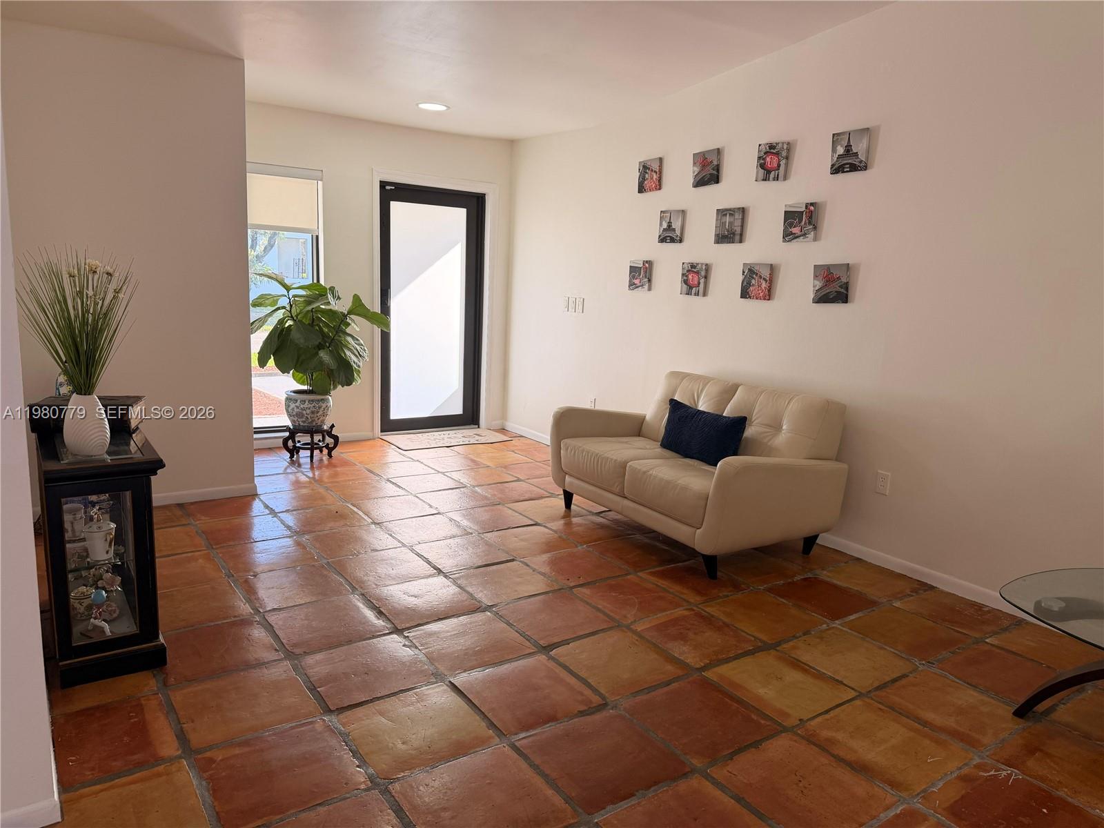 6641 Northwest 174th Terrace Hialeah, FL 33015 - Photo 26 of 47