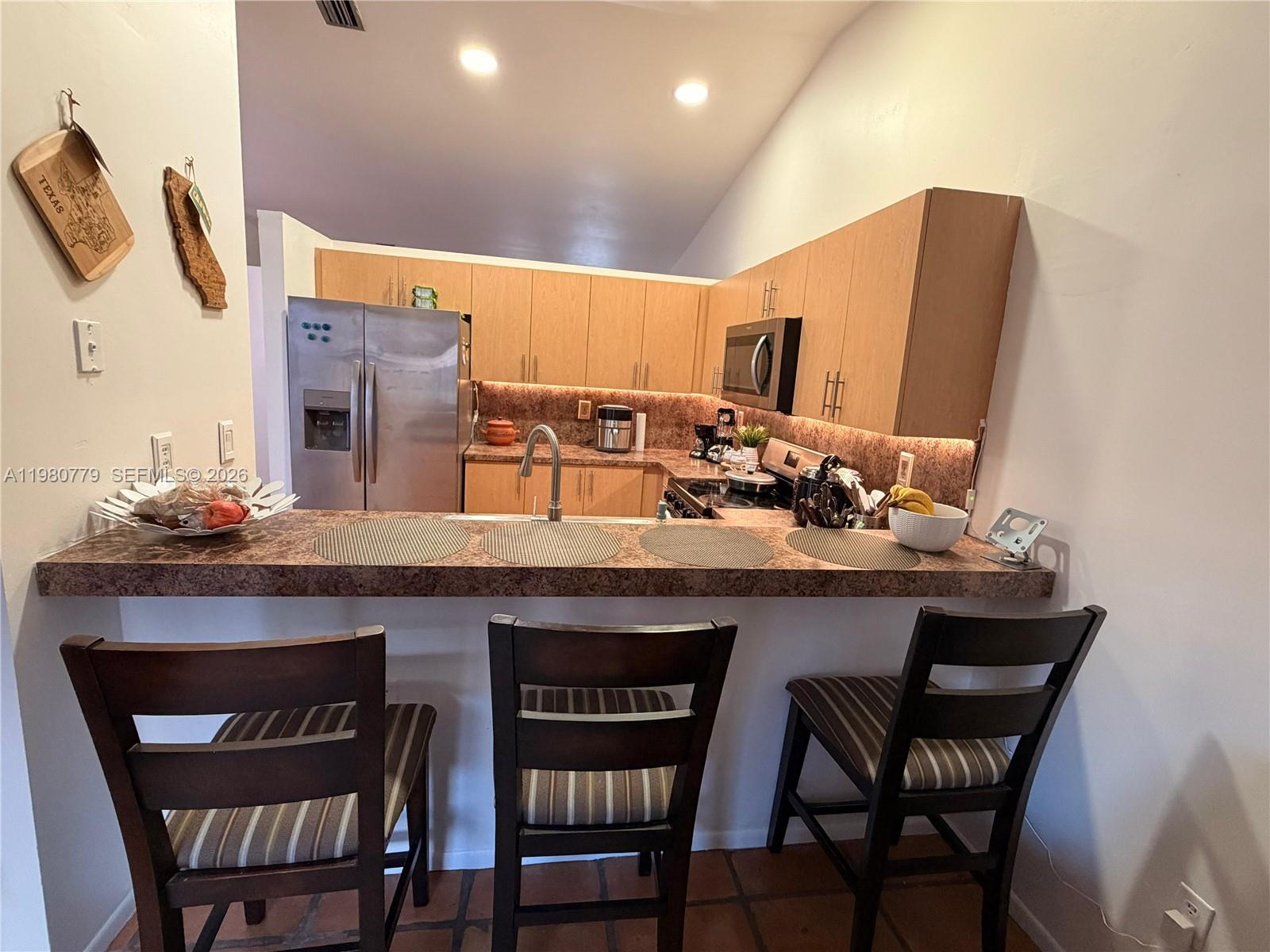6641 Northwest 174th Terrace Hialeah, FL 33015 - Photo 32 of 47