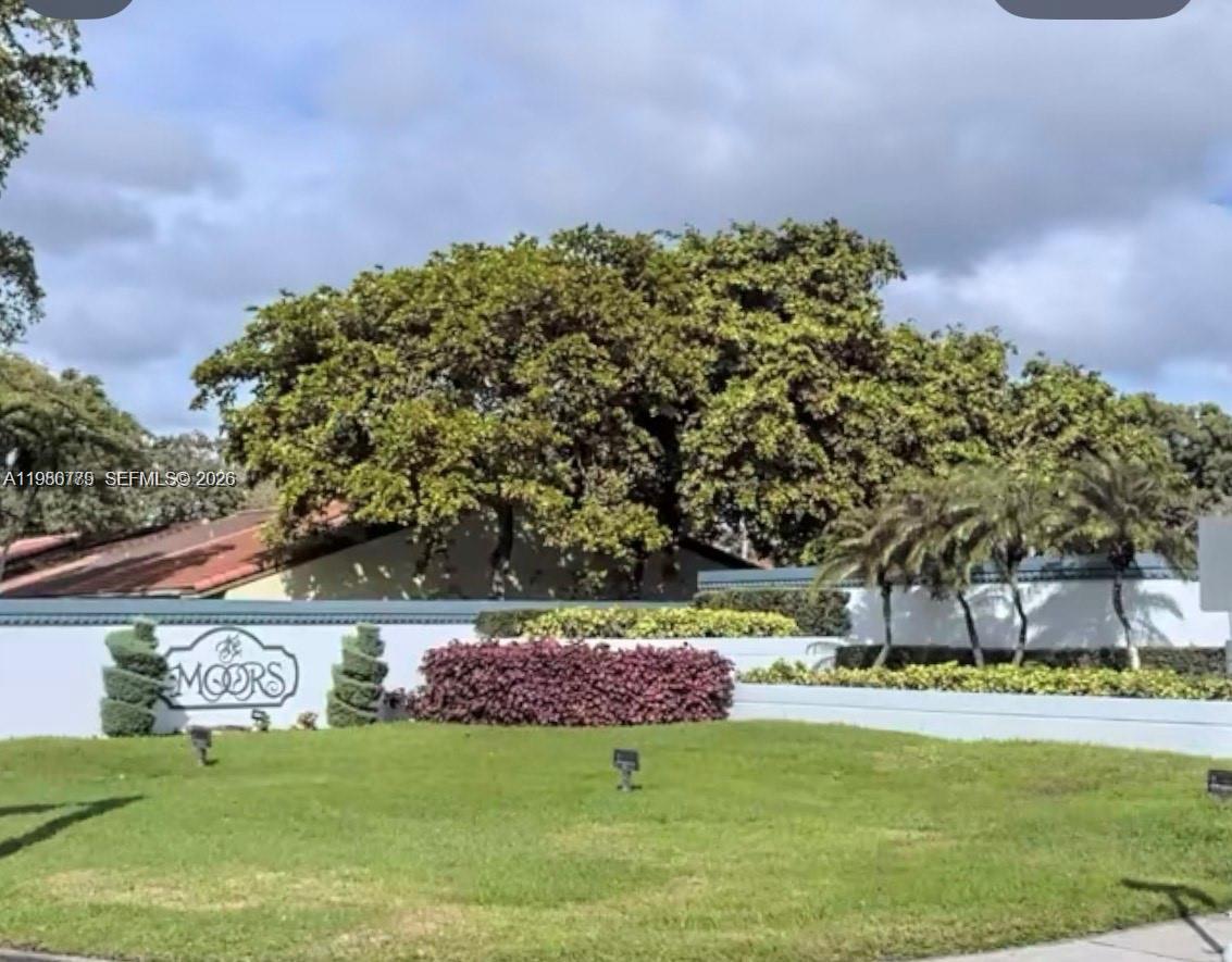 6641 Northwest 174th Terrace Hialeah, FL 33015 - Photo 43 of 47