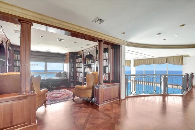 $20,000 | 6051 North Ocean Drive, Unit PH5, Hollywood, FL 33019